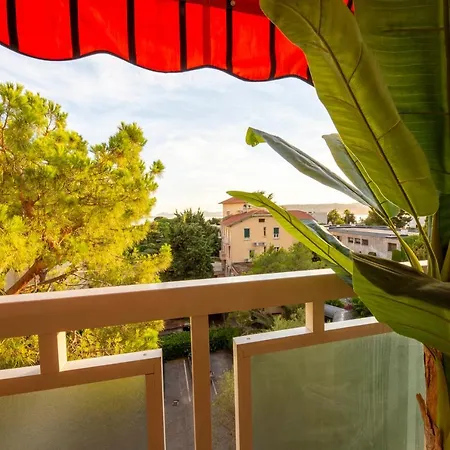 Appartamento Joli Studio Climatisé - Terrasse Vue Mer Au Calme *